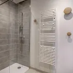 Hébergement de vacances à 650m Du Bord De Mer, Belle Maison Neuve Pour 8 *