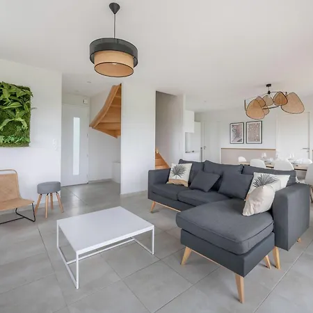 A 650m Du Bord De Mer, Belle Maison Neuve Pour 8 בית נופש פיריאק-סור-מר