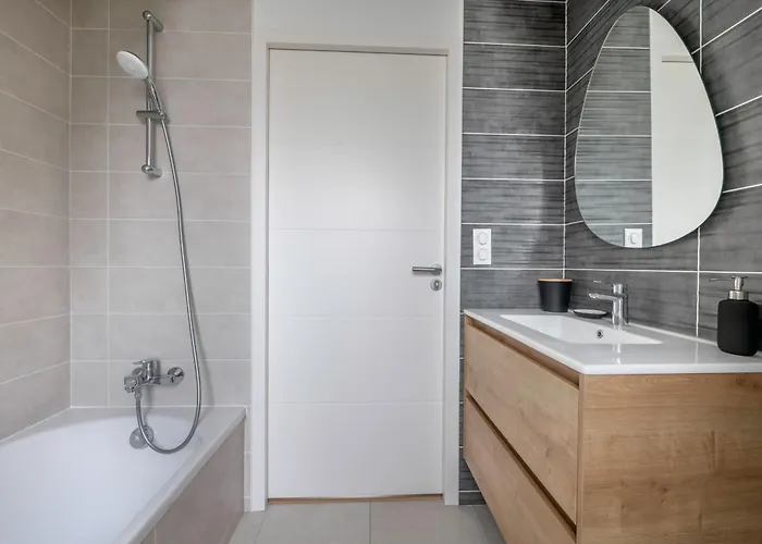 à 650m Du Bord De Mer, Belle Maison Neuve Pour 8 Casa de Férias *